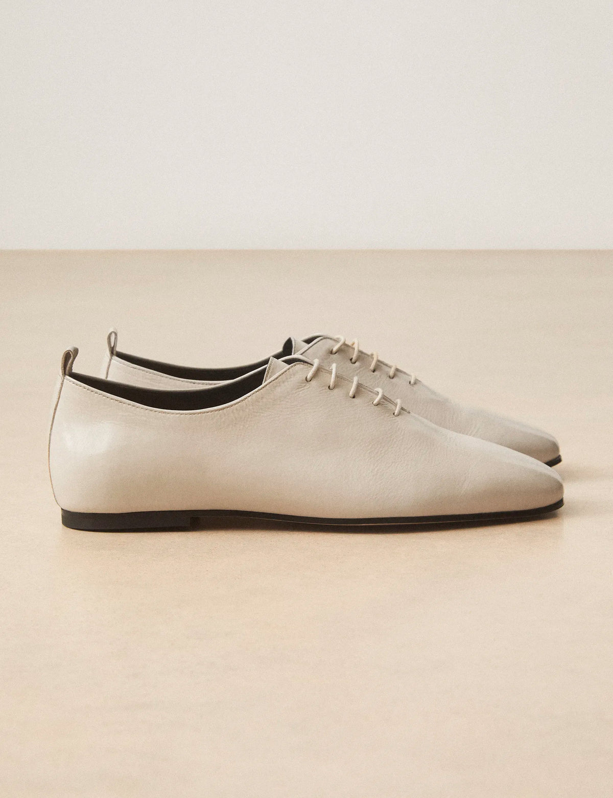 Richelieu Cuir Vernis Blanc Cassé - Numéro 189 - Rivecour