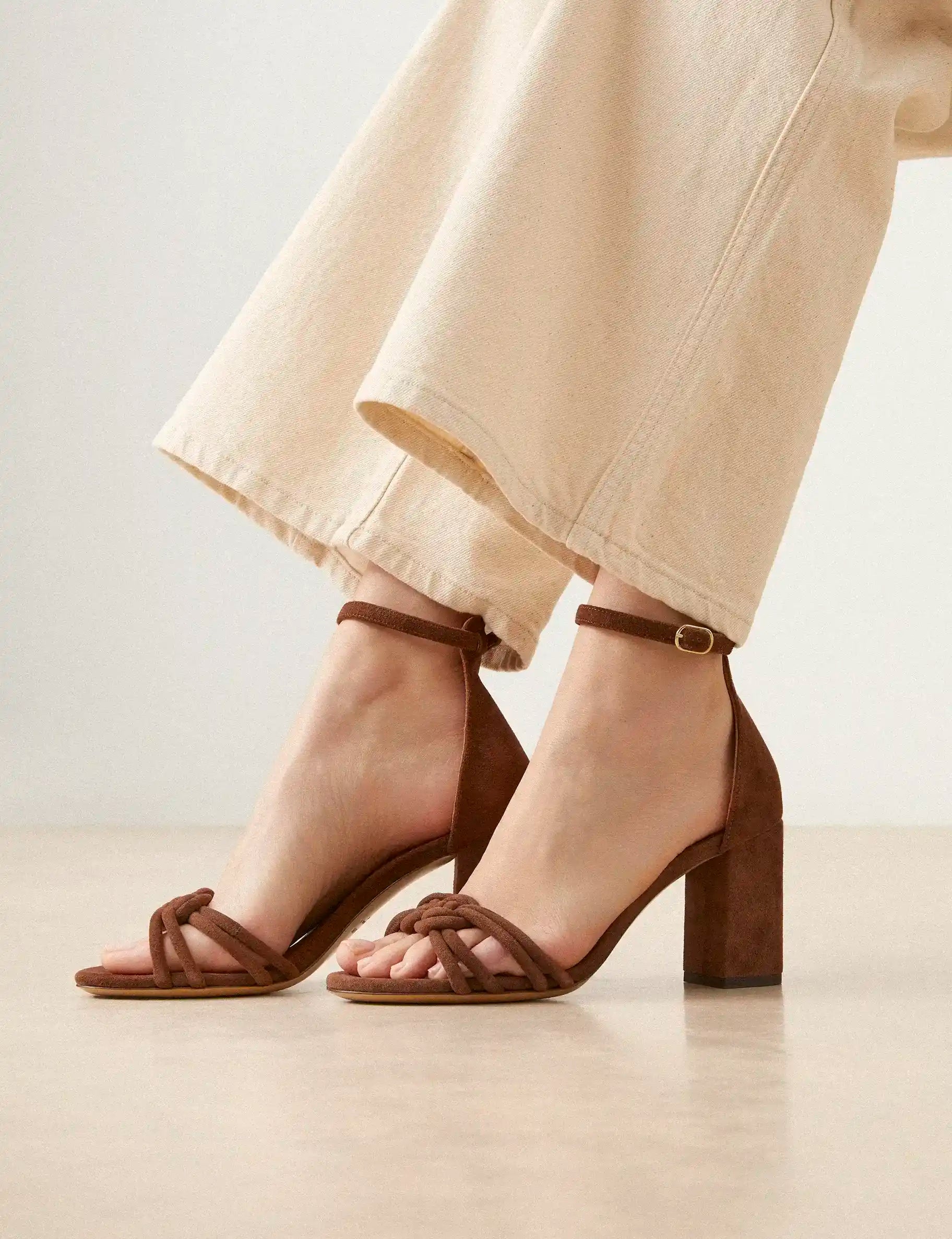 Sandals à talons Suede Hazelnut - Numéro 191 - Rivecour