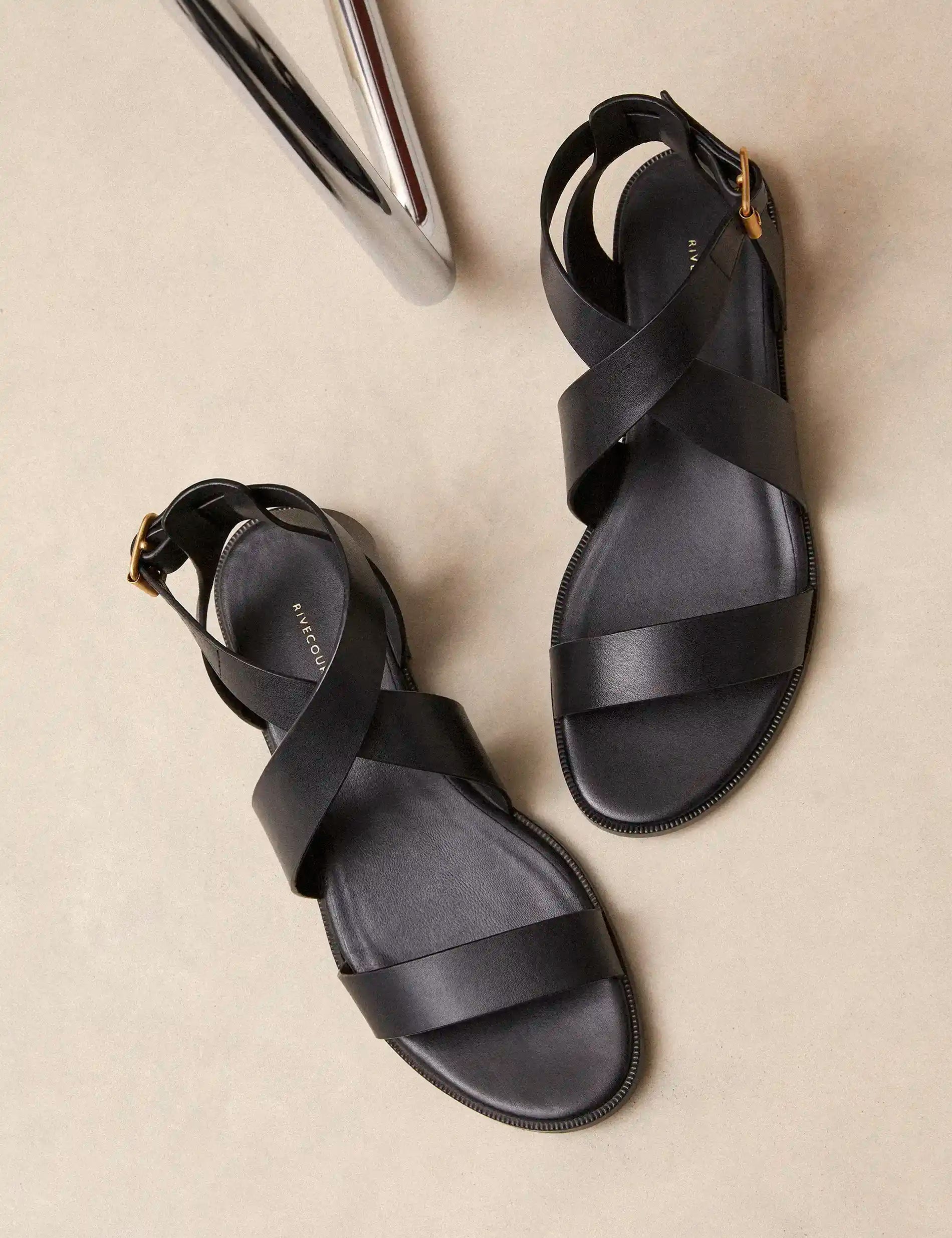 Sandales plates Cuir Noir - Numéro 202 - Rivecour