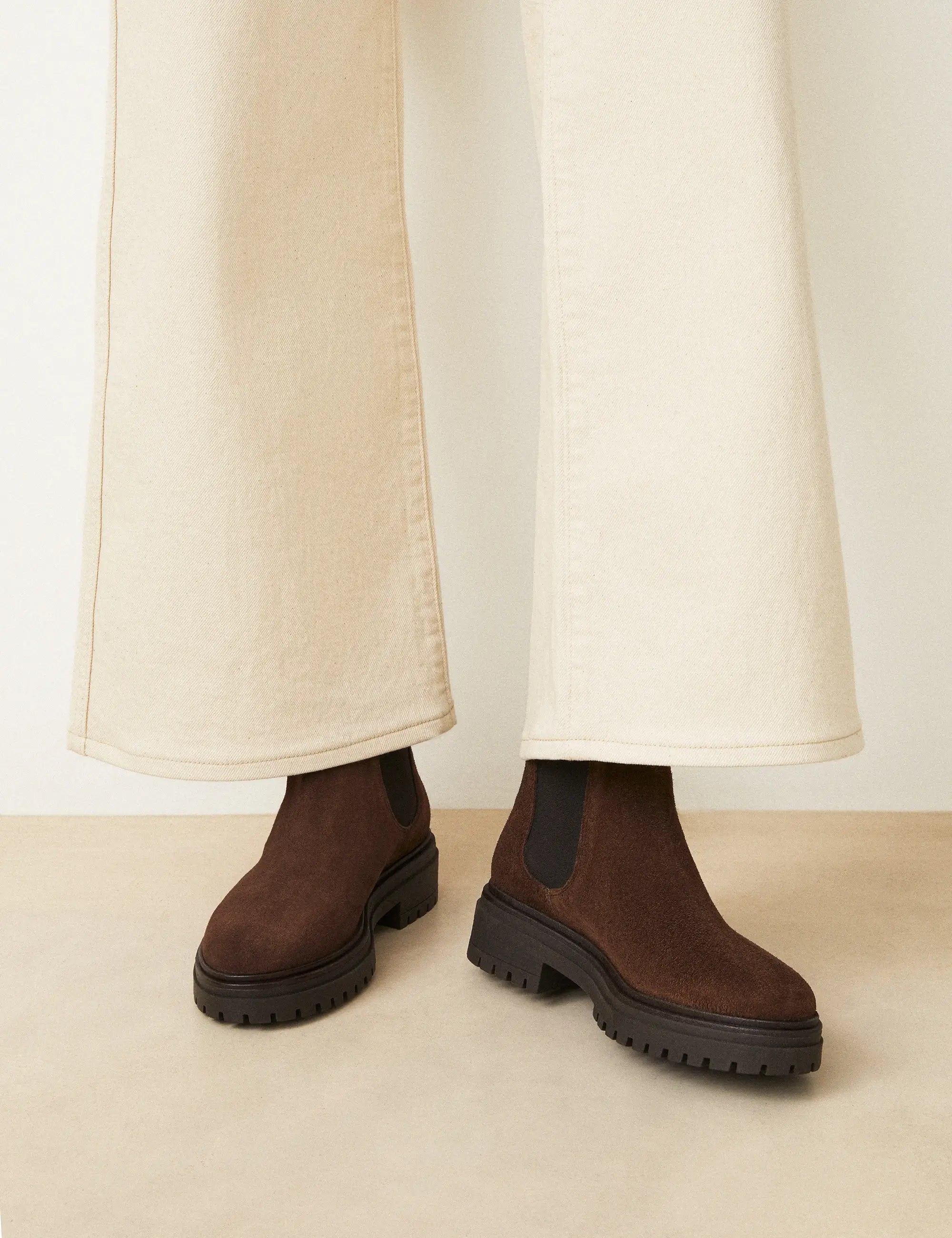 Bottines Plates Suède Marron Chocolat - Numéro 301 - Rivecour