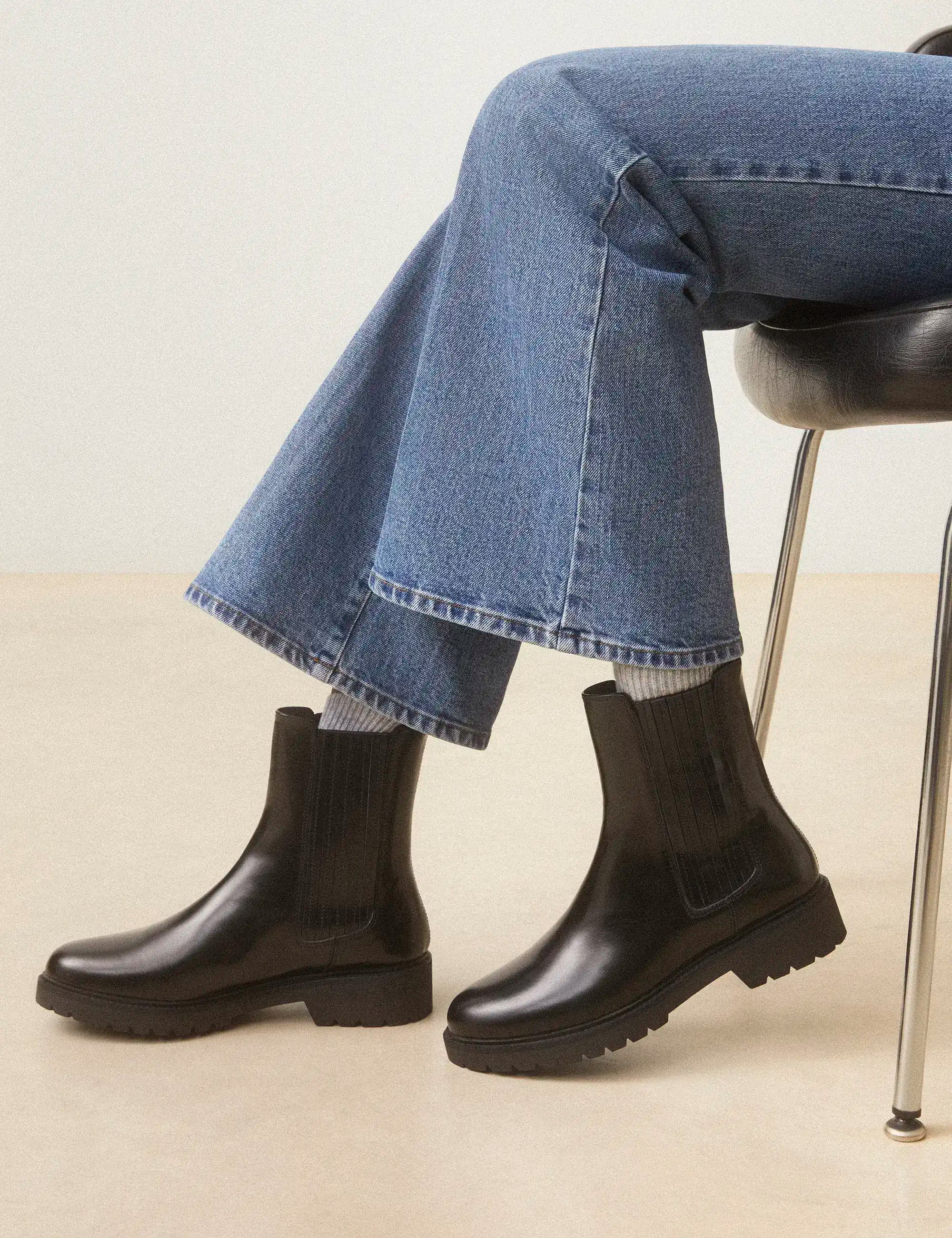 Bottines Plates Cuir Glacé Noir - Numéro 305 - Rivecour