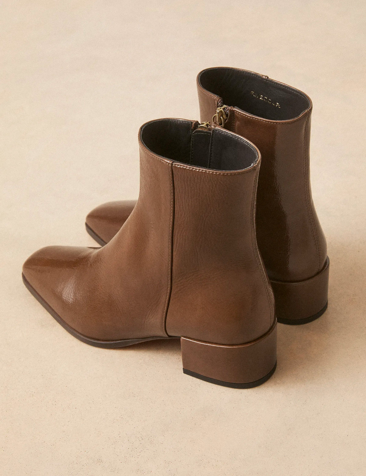 Bottines À Talons Cuir Vernis Brun - Numéro 406 - Rivecour