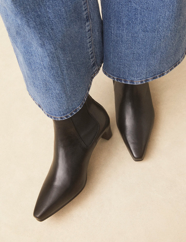 Bottines À Talons Cuir Noir - Numéro 525 - Rivecour