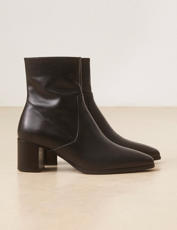 Bottines À Talons Cuir Noir - Numéro 556 - Rivecour