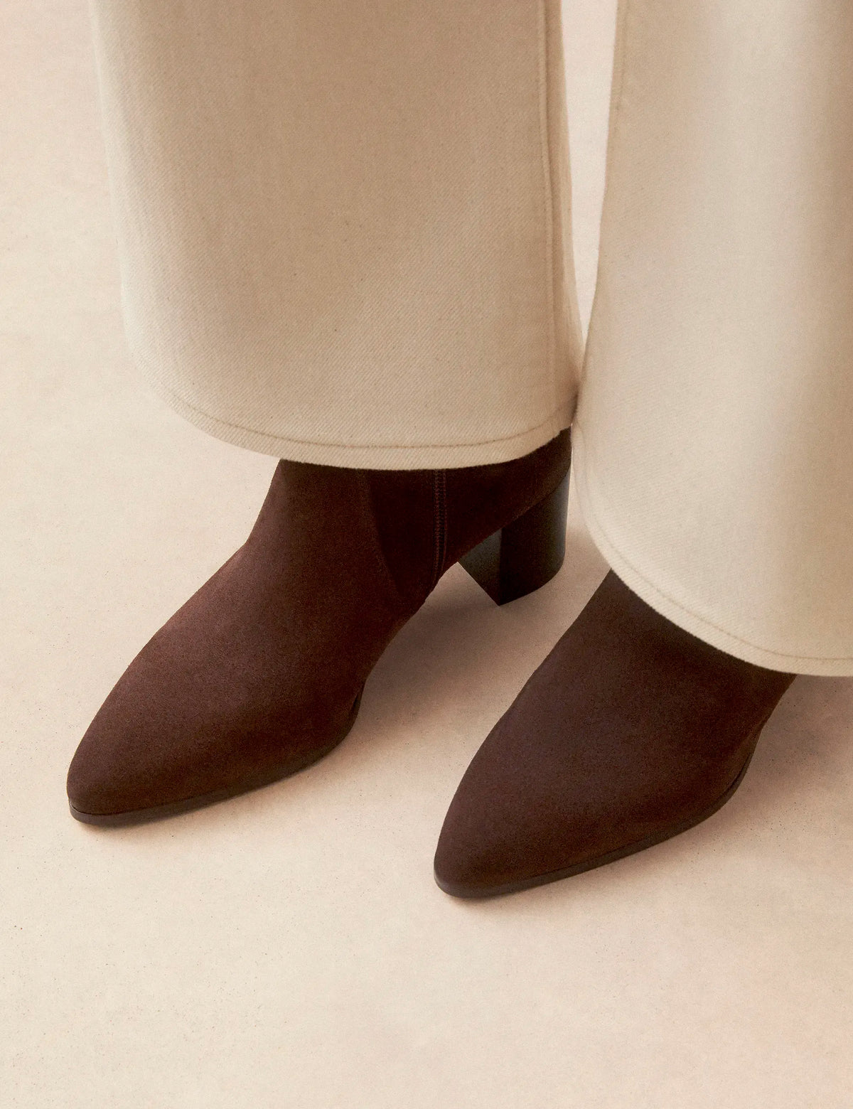 Bottines À Talons Suède Marron Chocolat - Numéro 556 - Rivecour