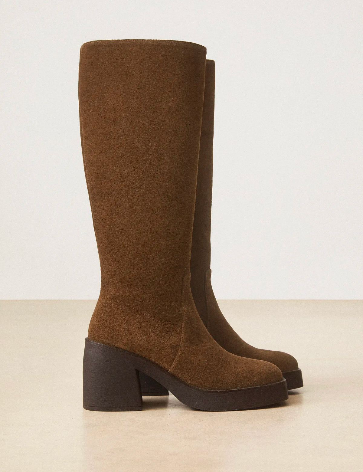 Bottes Suède Brun - Numéro 589 - Rivecour