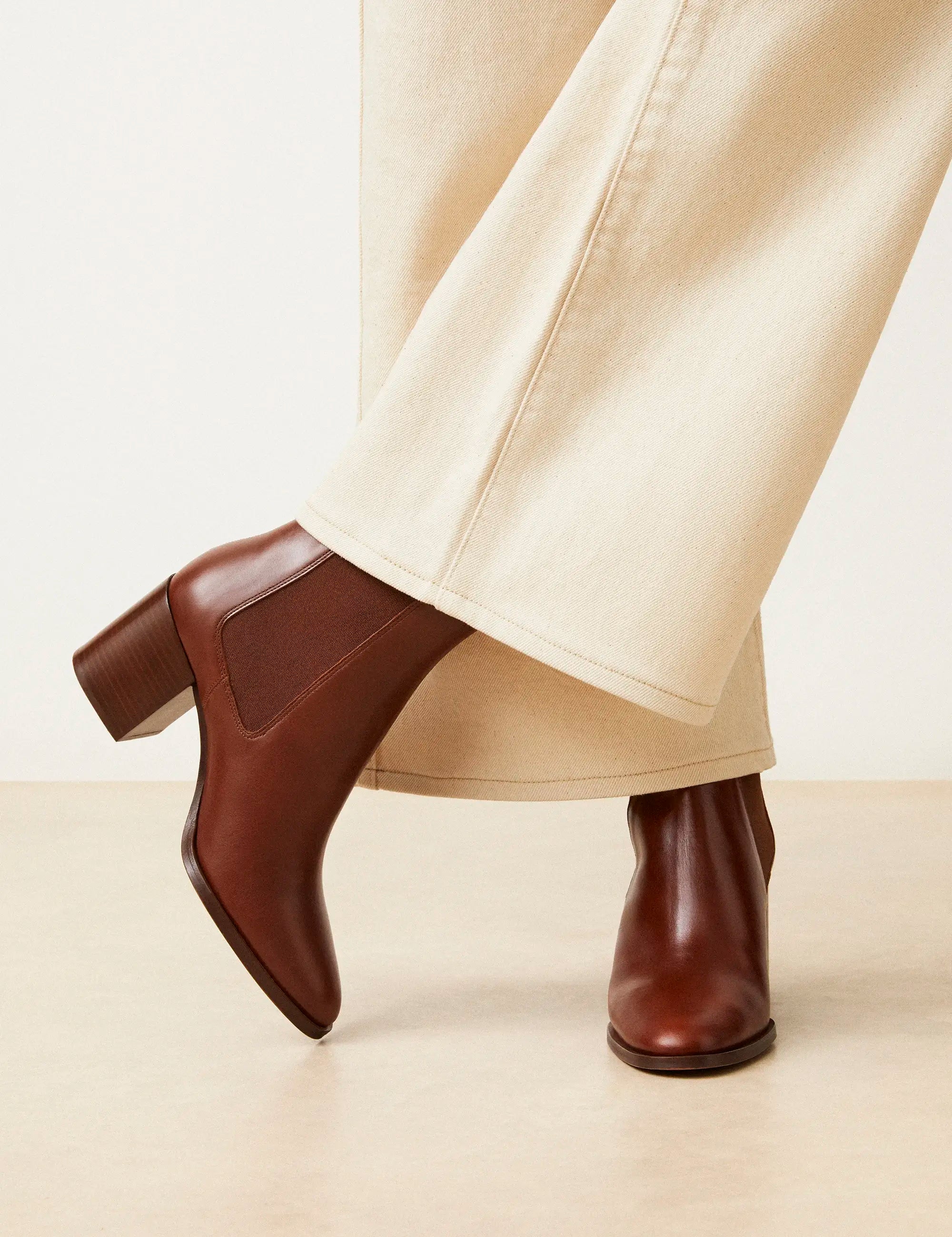 Bottines À Talons Cuir Cognac - Numéro 663 - Rivecour