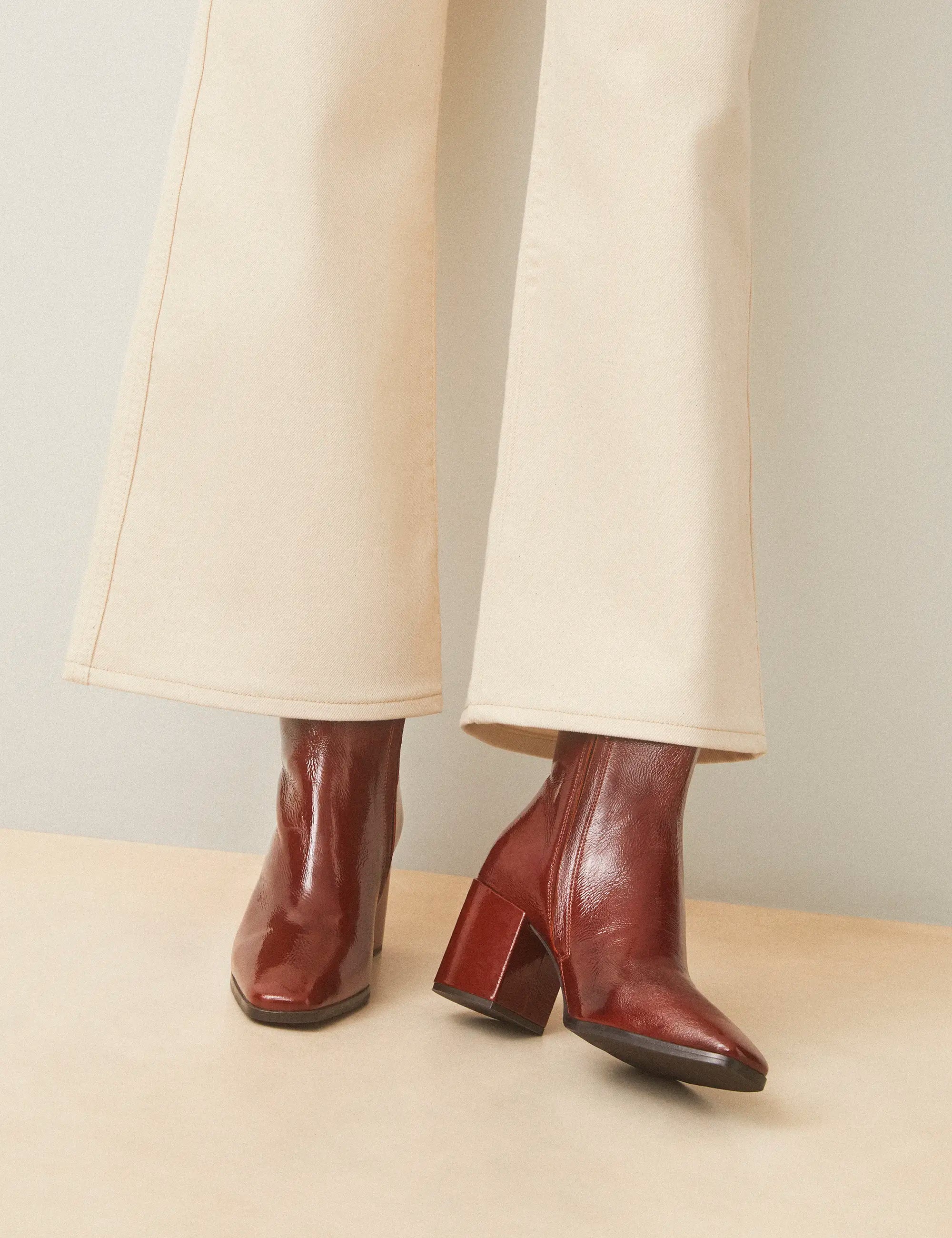 Bottines À Talons Cuir Vernis Cognac - Numéro 670 - Rivecour
