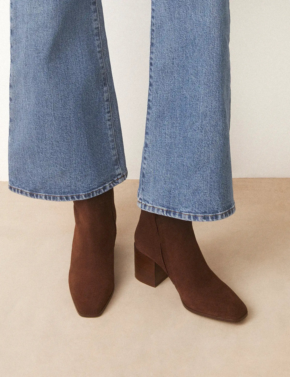 Bottines À Talons Suède Marron Chocolat - Numéro 670 - Rivecour