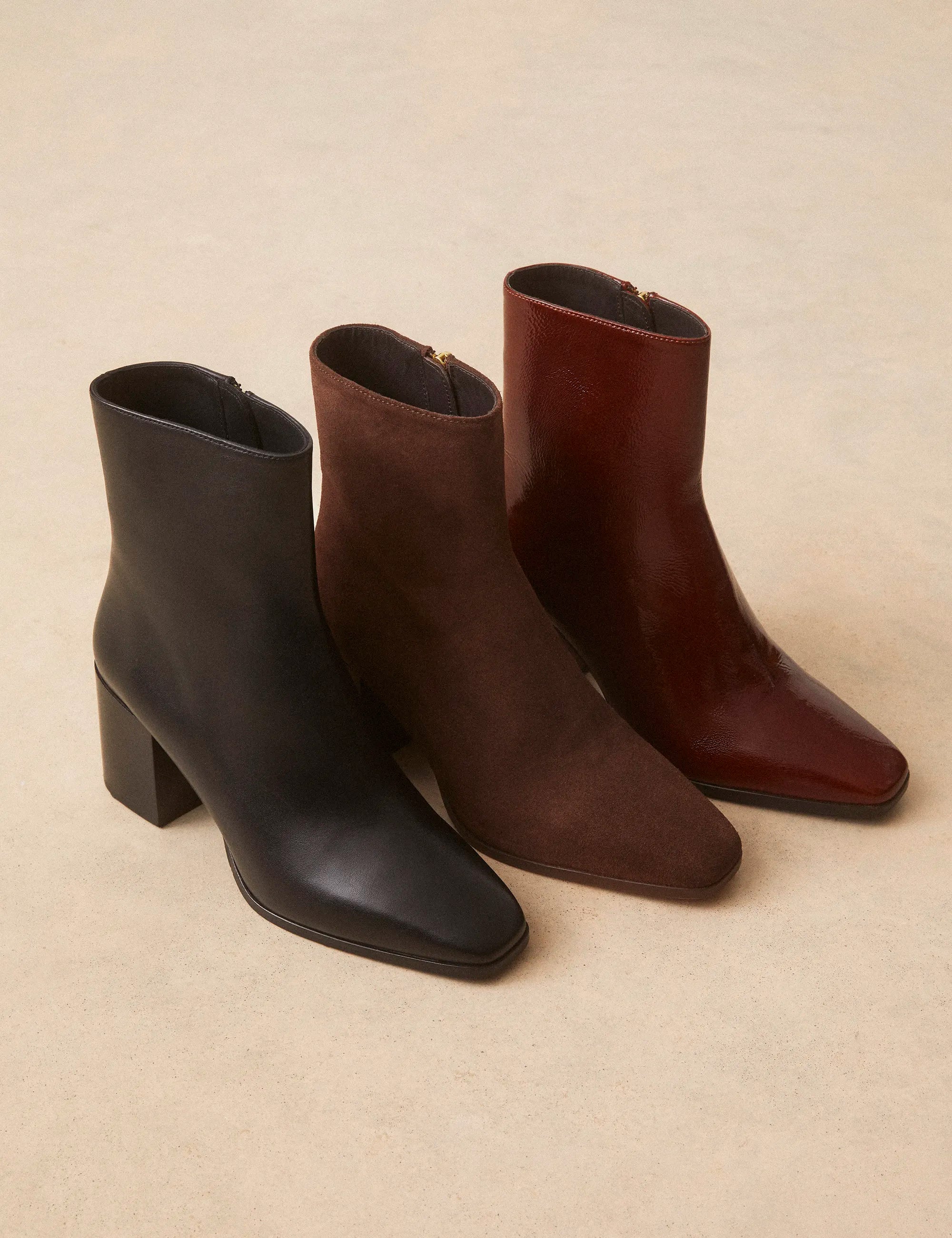 Bottines À Talons Cuir Noir - Numéro 670 - Rivecour