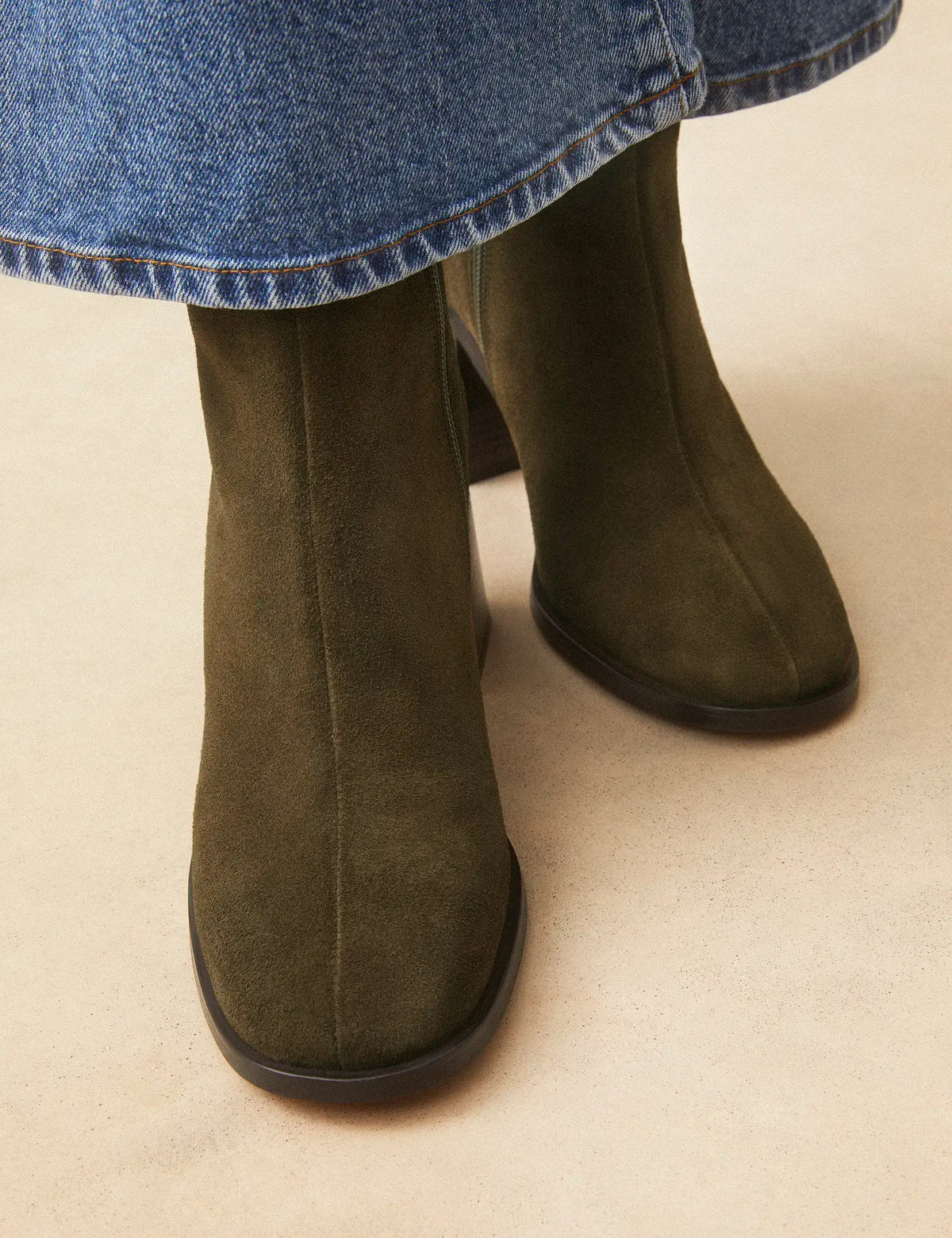 Bottines À Talons Suède Kaki - Numéro 707 - Rivecour