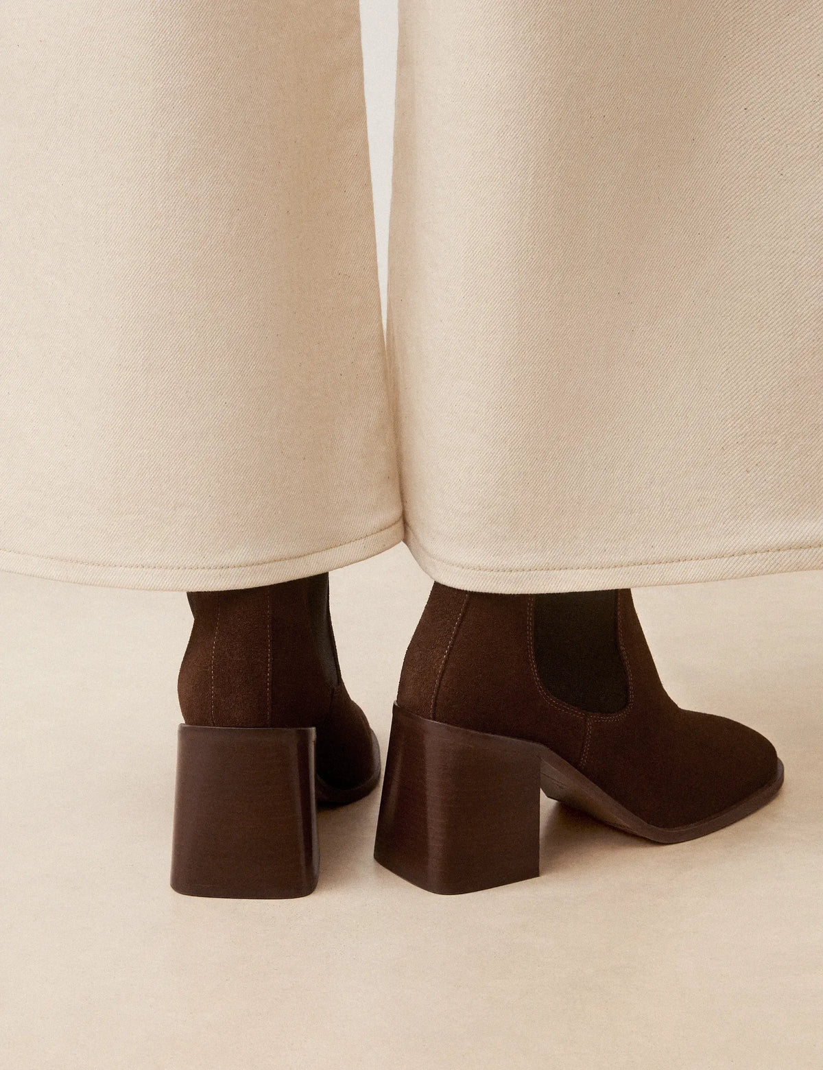 Bottines À Talons Suède Noisette - Numéro 708 - Rivecour