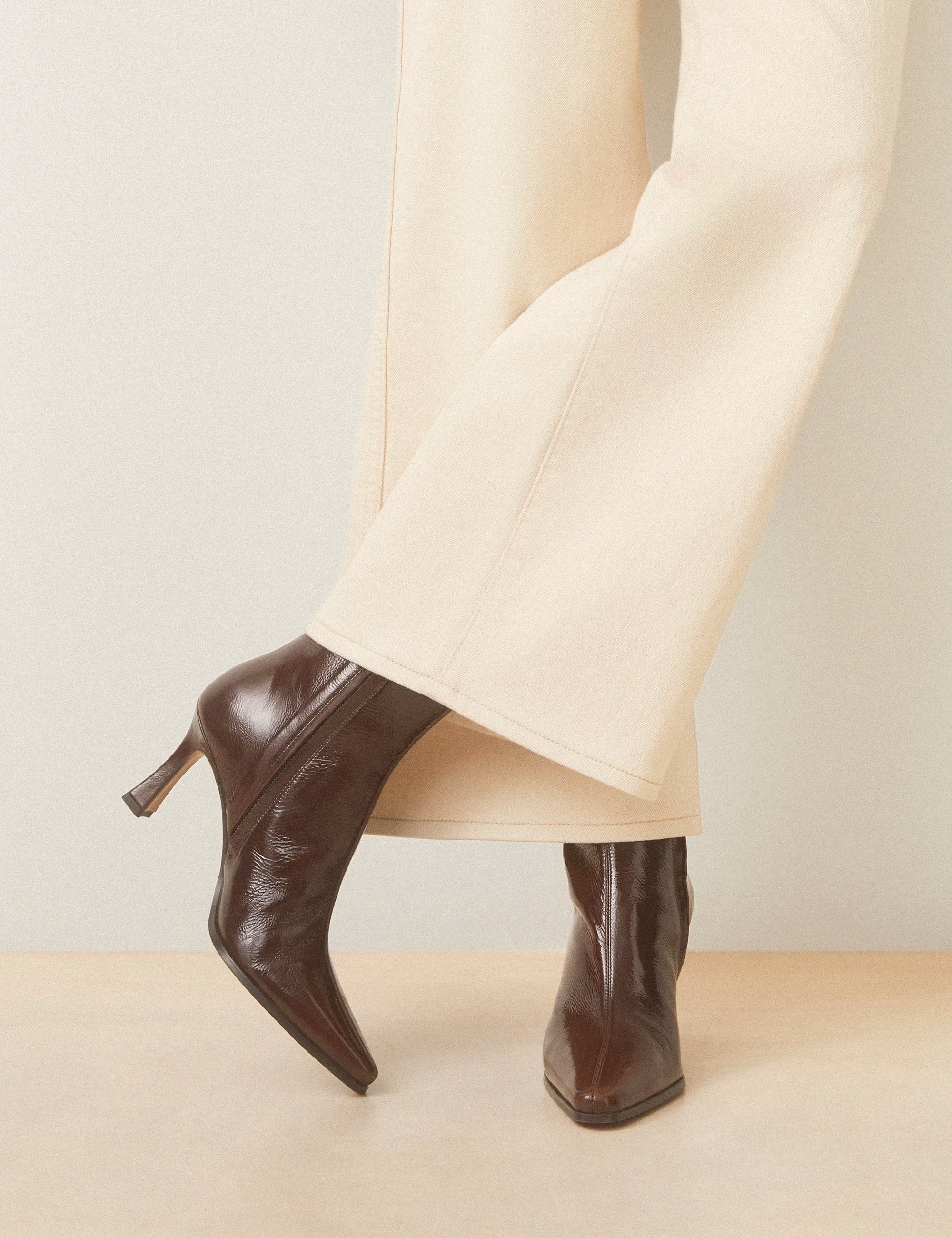 Bottines À Talons Cuir Vernis Marron Chocolat - Numéro 713 - Rivecour