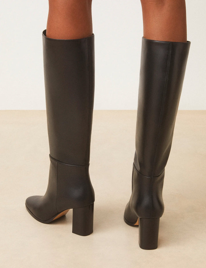 Bottes Cuir Noir - Numéro 832 - Rivecour