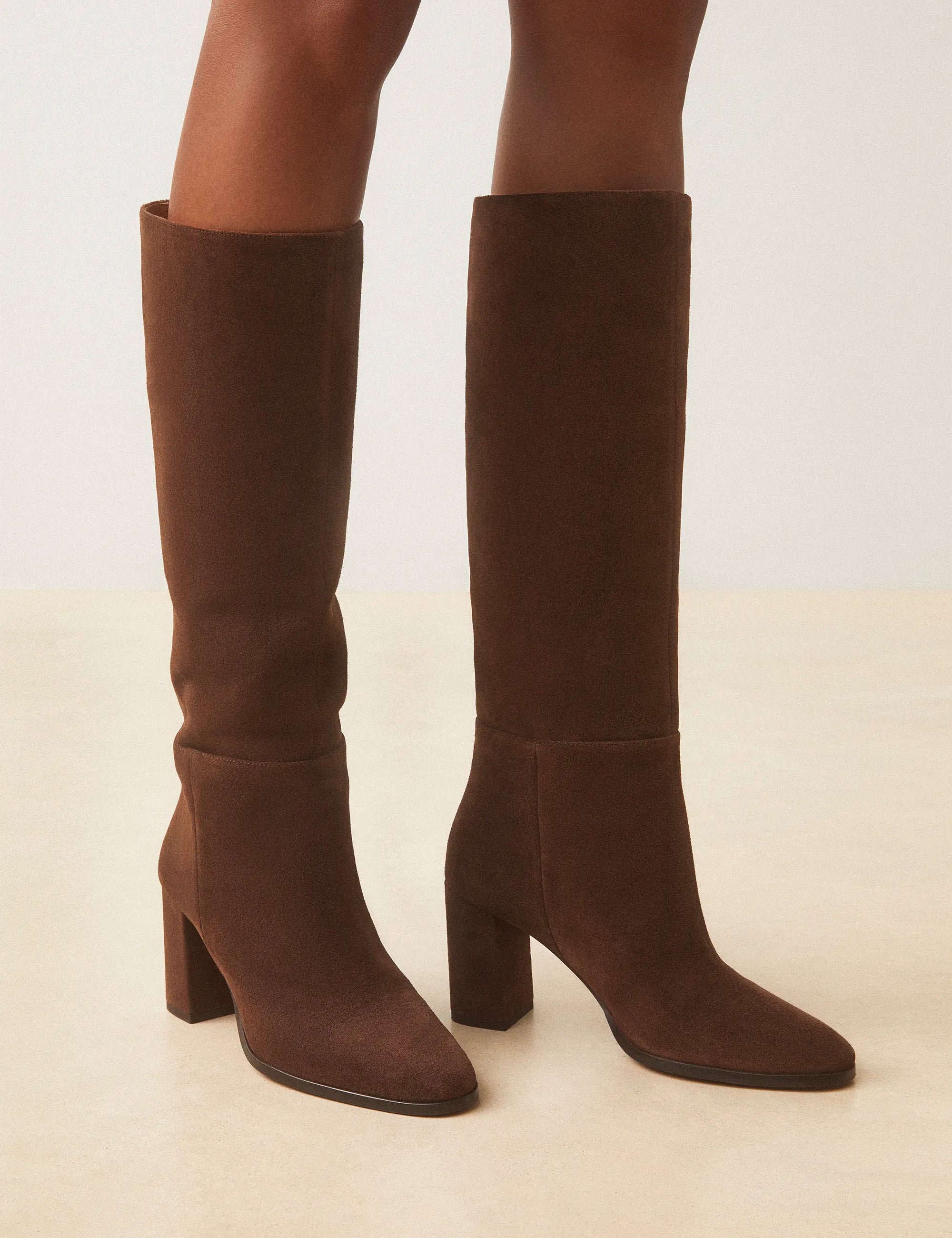 Bottes Suède Marron Chocolat - Numéro 832 - Rivecour