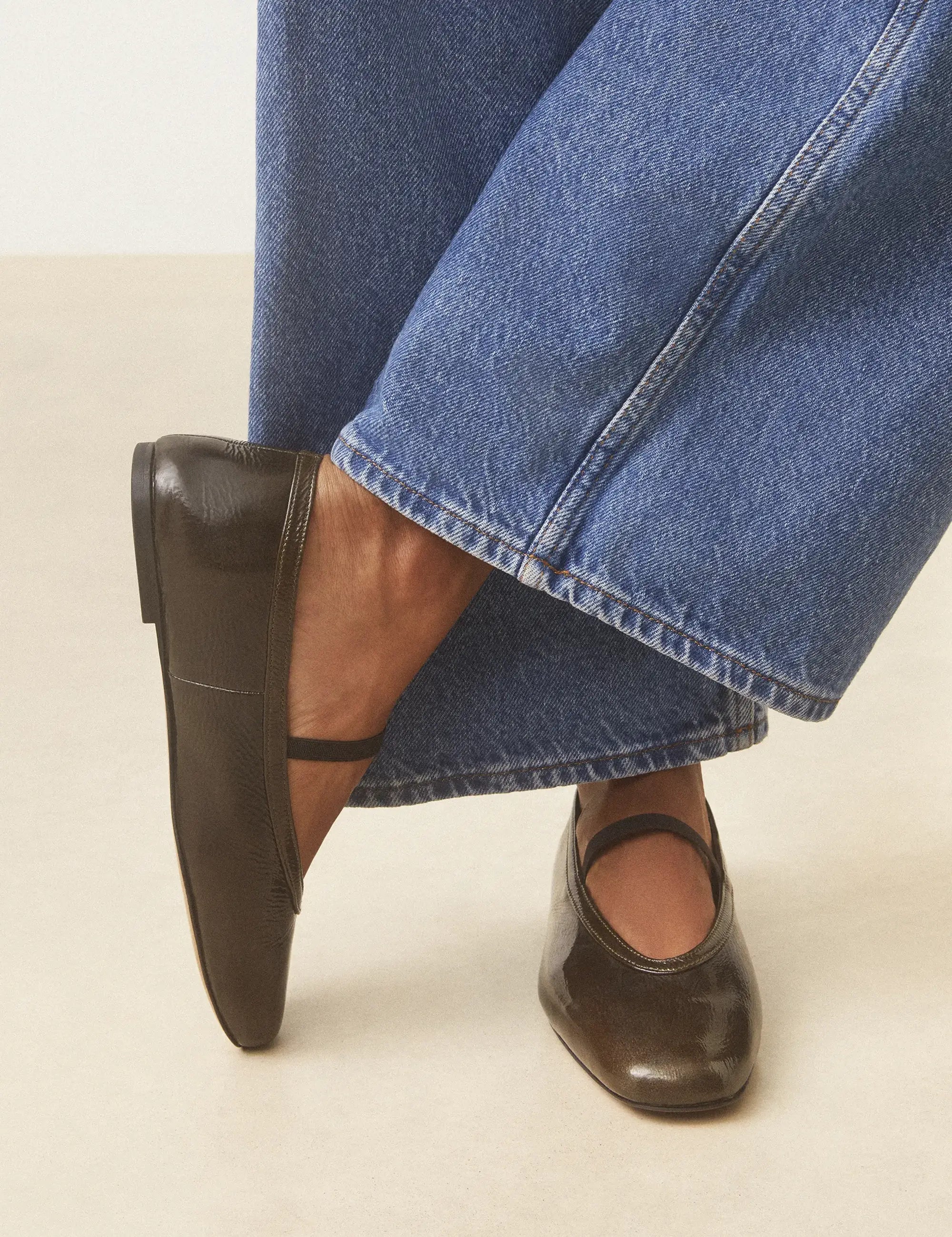 Ballerines Cuir Vernis Kaki - Numéro 136 - Rivecour