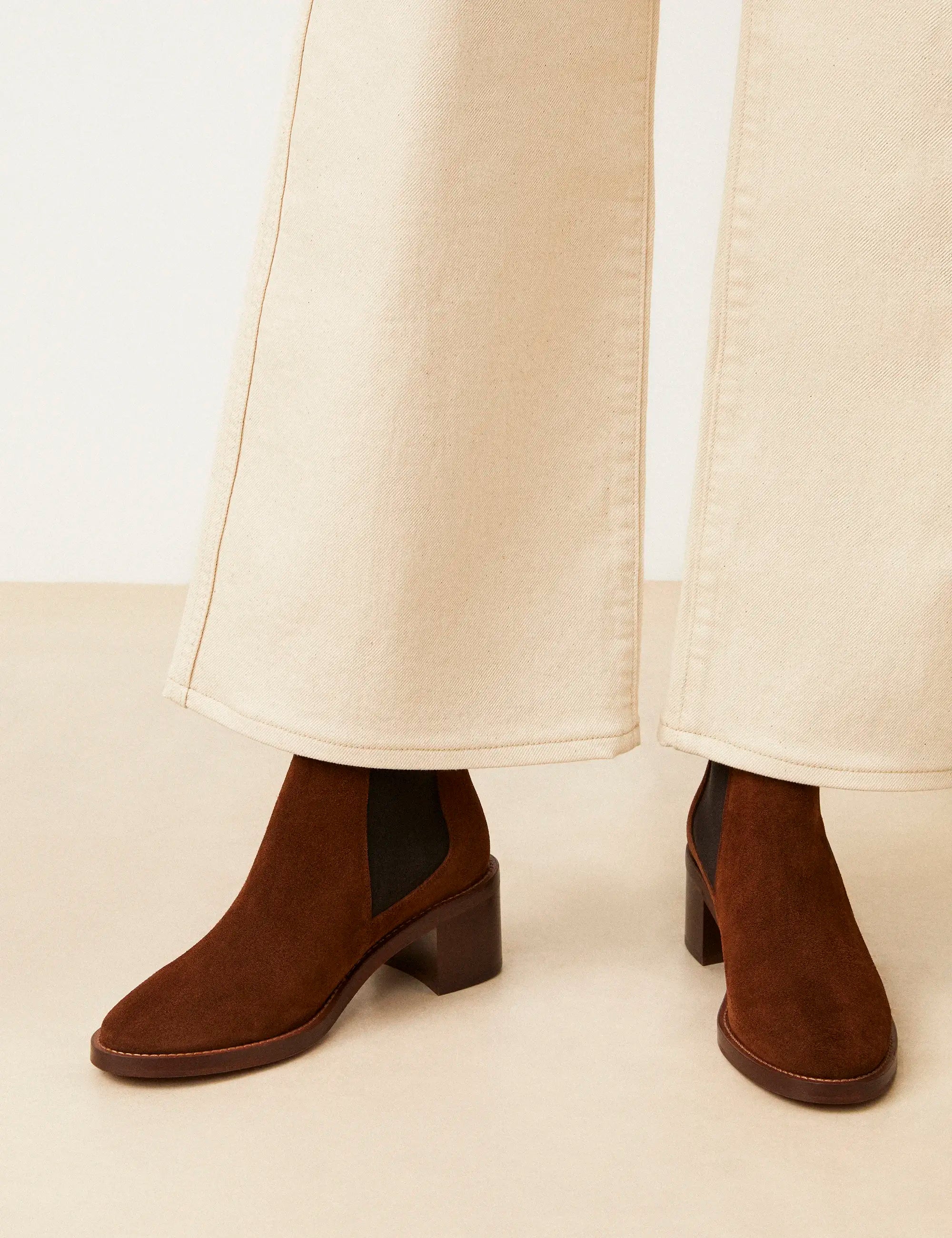 Bottines À Talons Suède Noisette - Numéro 289 - Rivecour