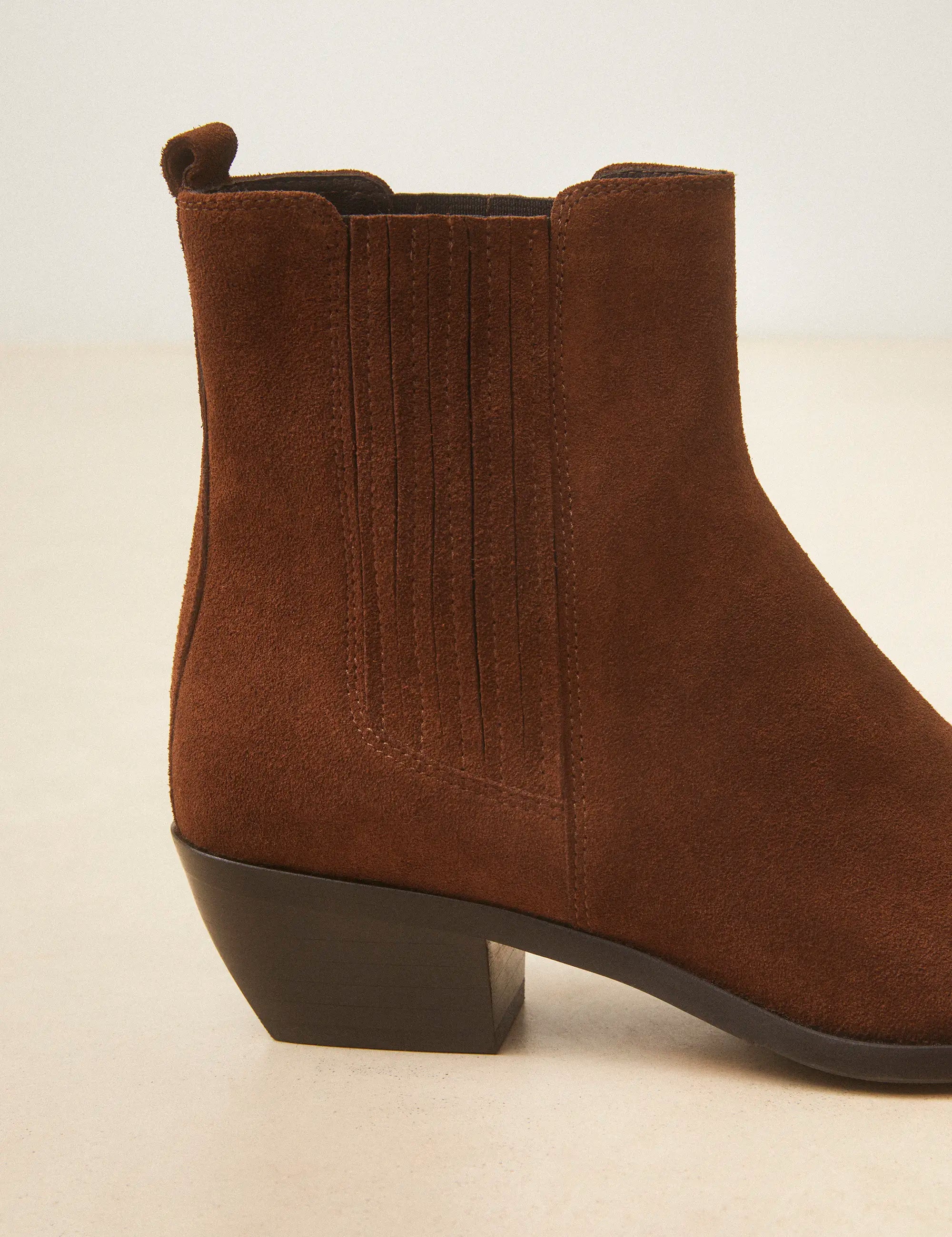 Bottines À Talons Suède Noisette - Numéro 405 - Rivecour