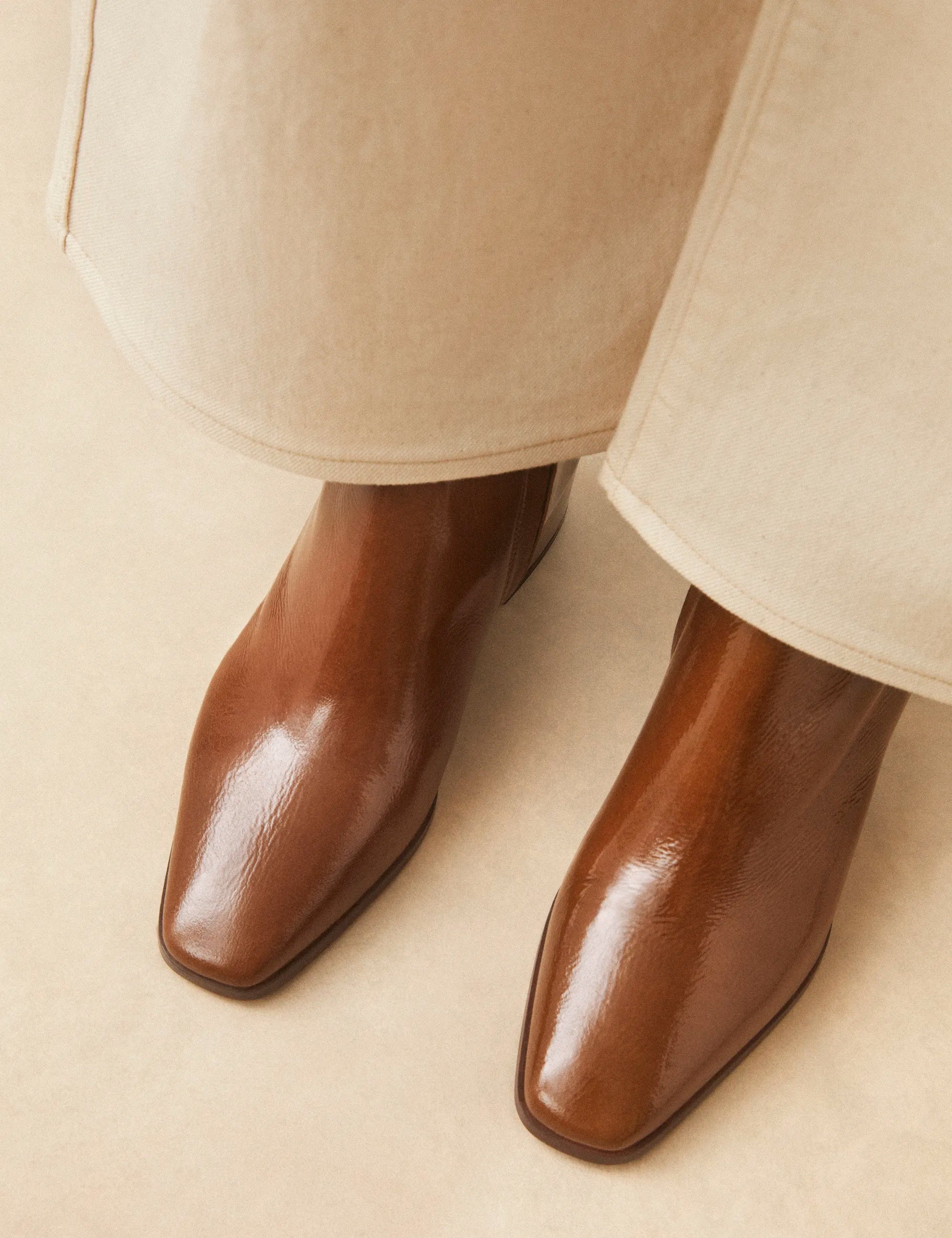 Bottines À Talons Cuir Vernis Brun - Numéro 406 - Rivecour