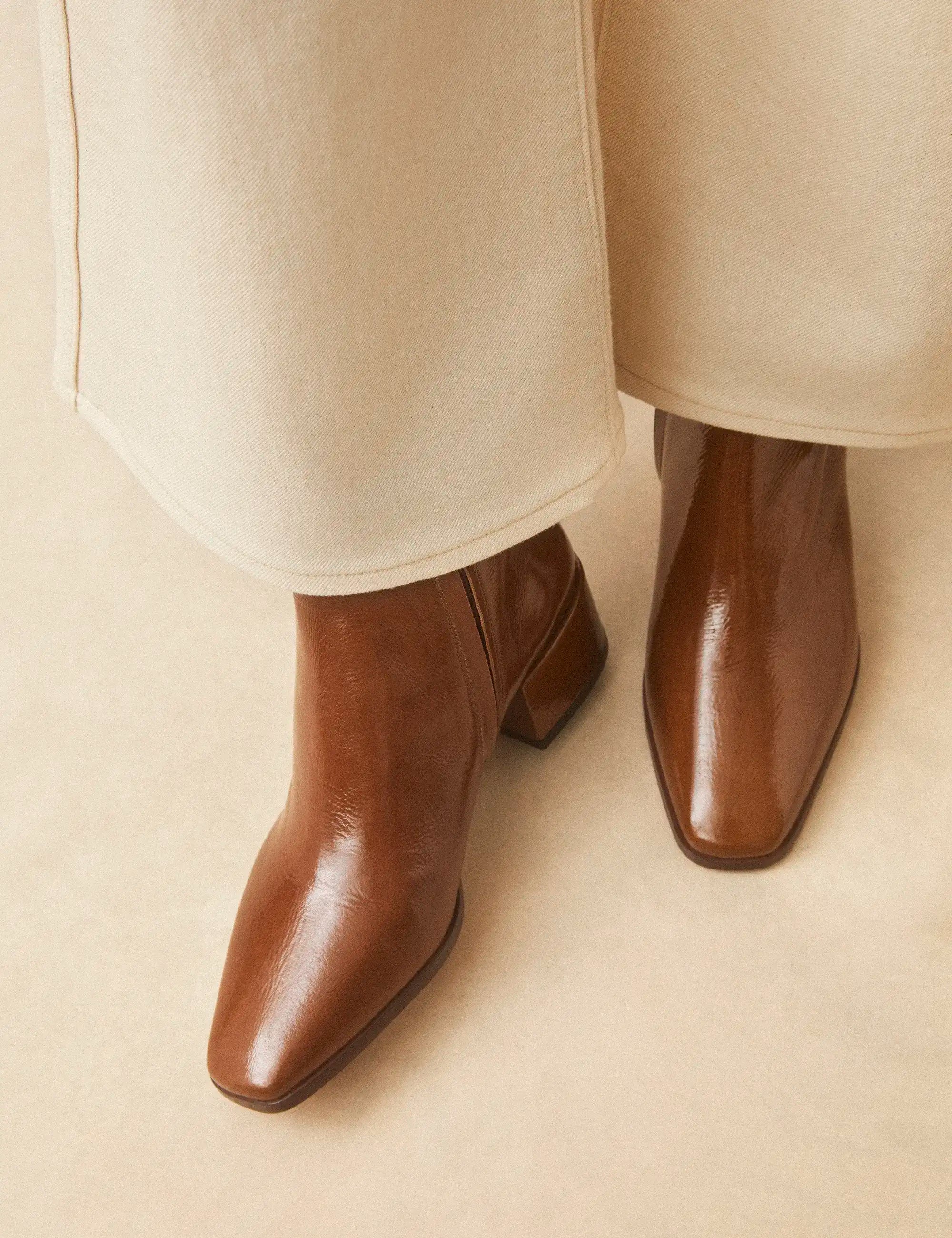 Bottines À Talons Cuir Vernis Brun - Numéro 406 - Rivecour