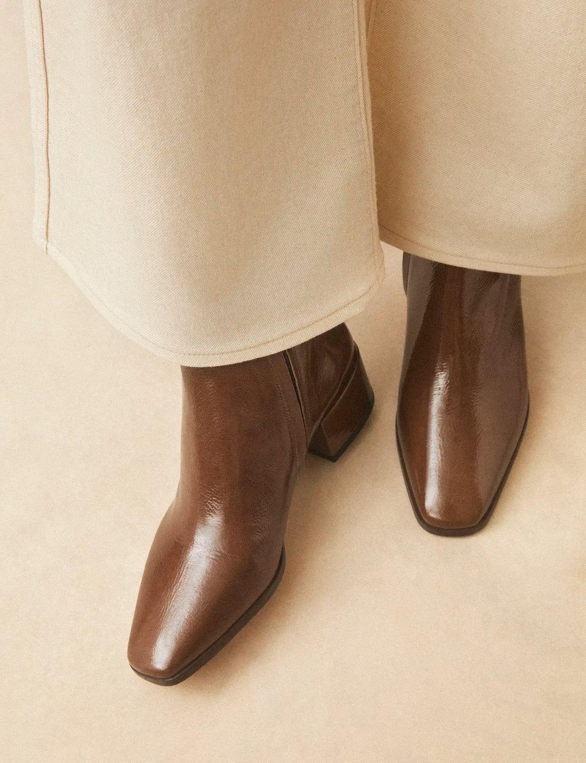 Bottines À Talons Cuir Vernis Brun - Numéro 406 - Rivecour