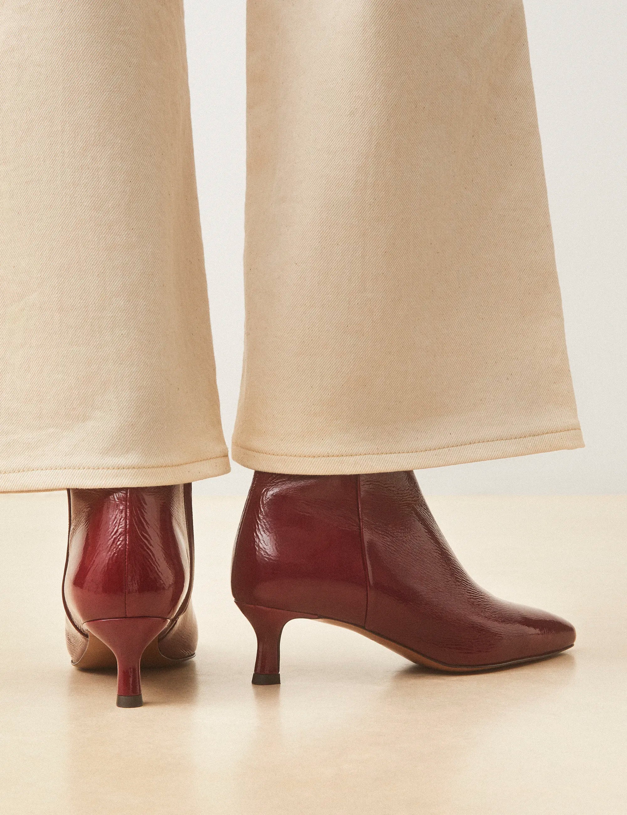 Bottines À Talons Cuir Vernis Bordeaux - Numéro 421 - Rivecour