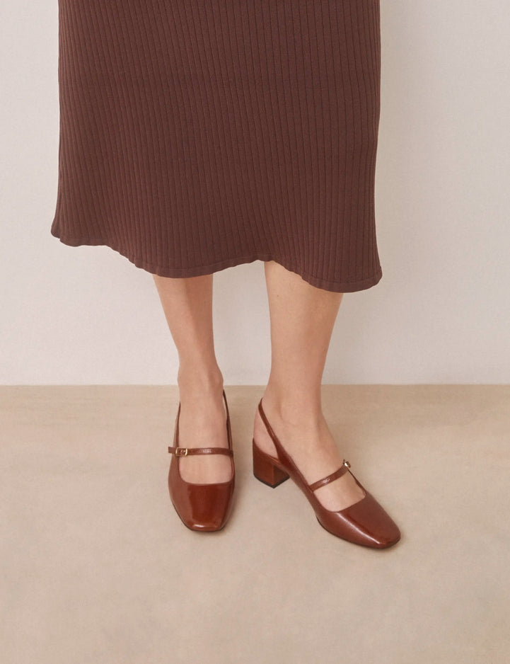 Babies Cuir Vernis Noisette - Numéro 424 - Rivecour
