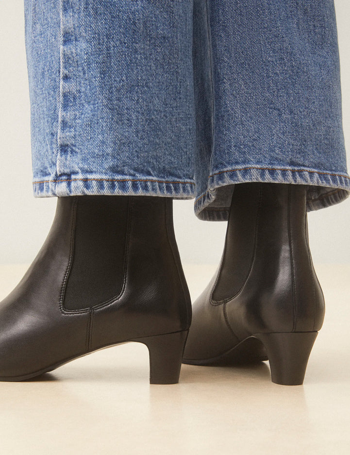 Bottines À Talons Cuir Noir - Numéro 525 - Rivecour
