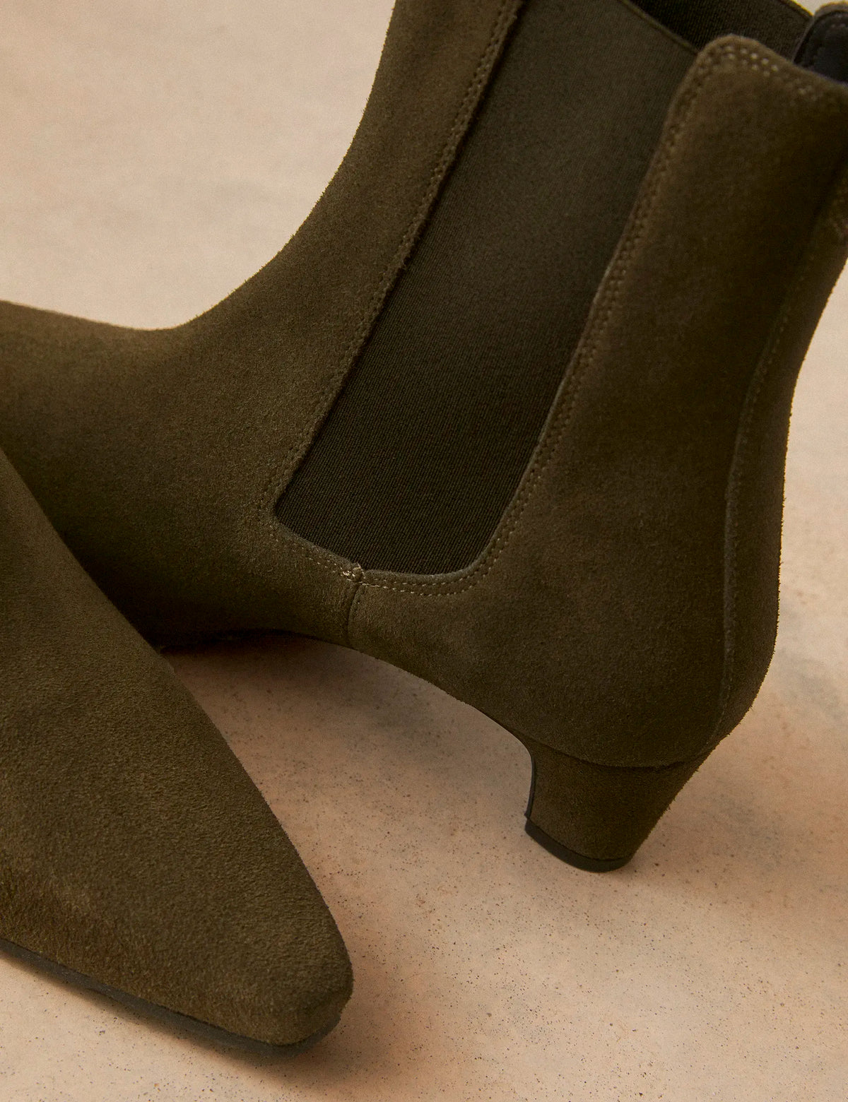 Bottines À Talons Suède Kaki - Numéro 525 - Rivecour