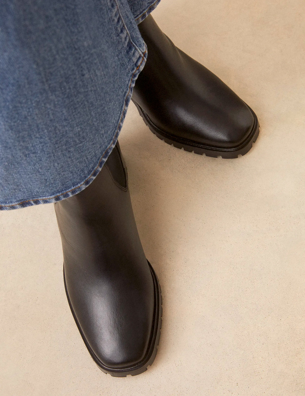 Bottines À Talons Cuir Noir - Numéro 559 - Rivecour
