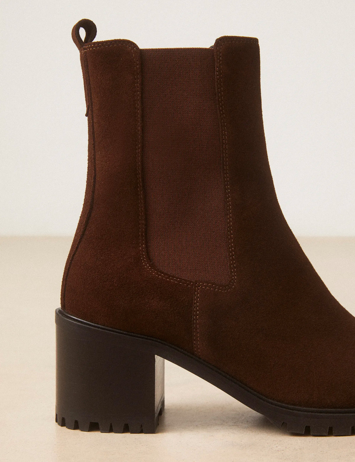 Bottines À Talons Suède Noisette - Numéro 559 - Rivecour