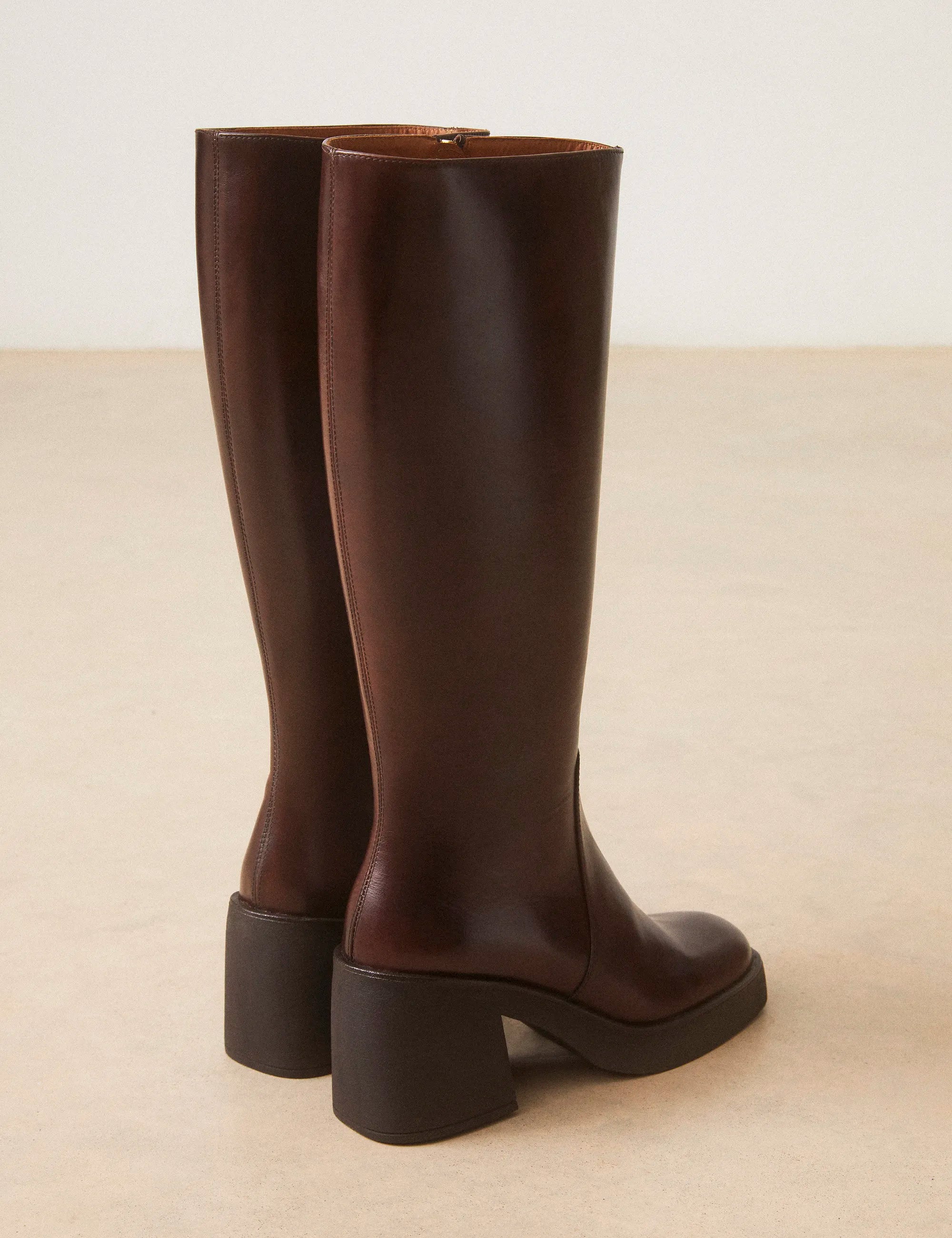 Bottes Cuir Marron Chocolat - Numéro 589 - Rivecour