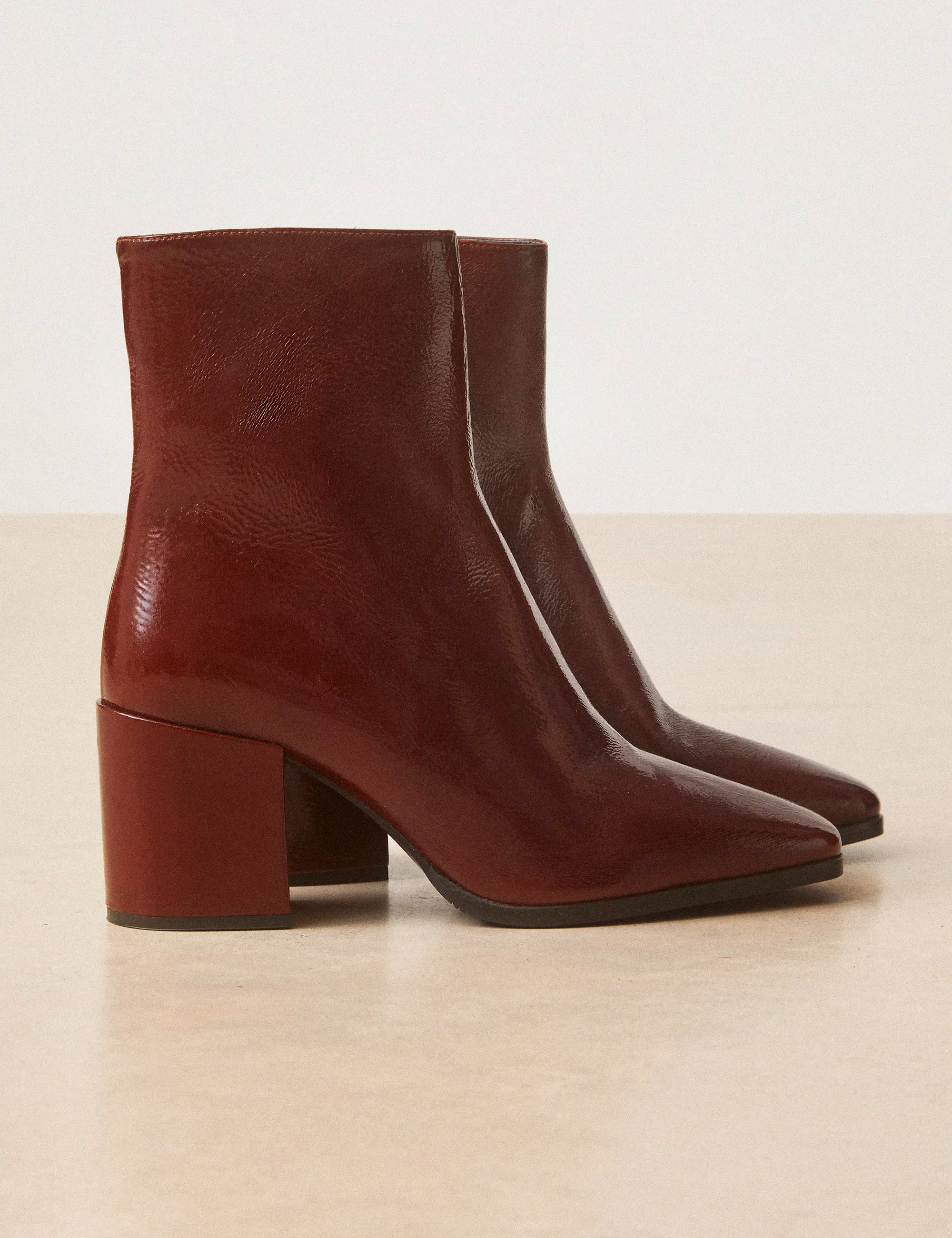 Bottines À Talons Cuir Vernis Cognac - Numéro 670 - Rivecour