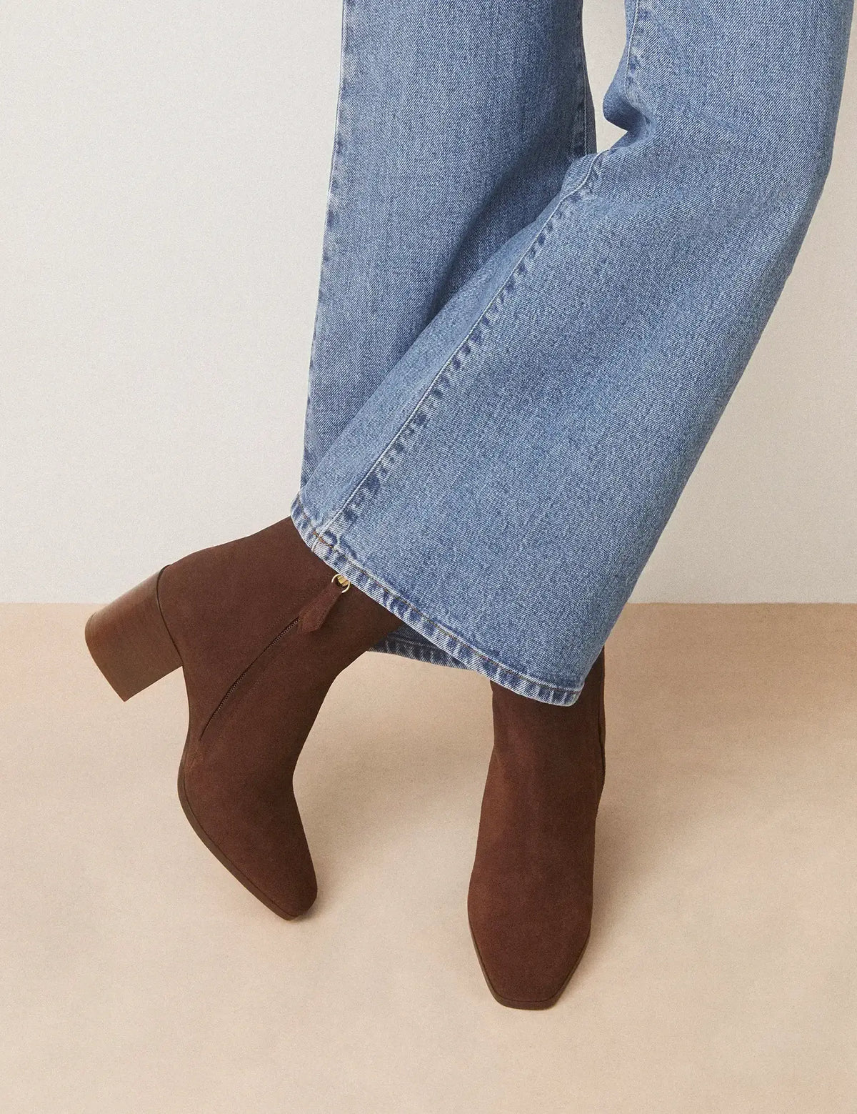Bottines À Talons Suède Marron Chocolat - Numéro 670 - Rivecour
