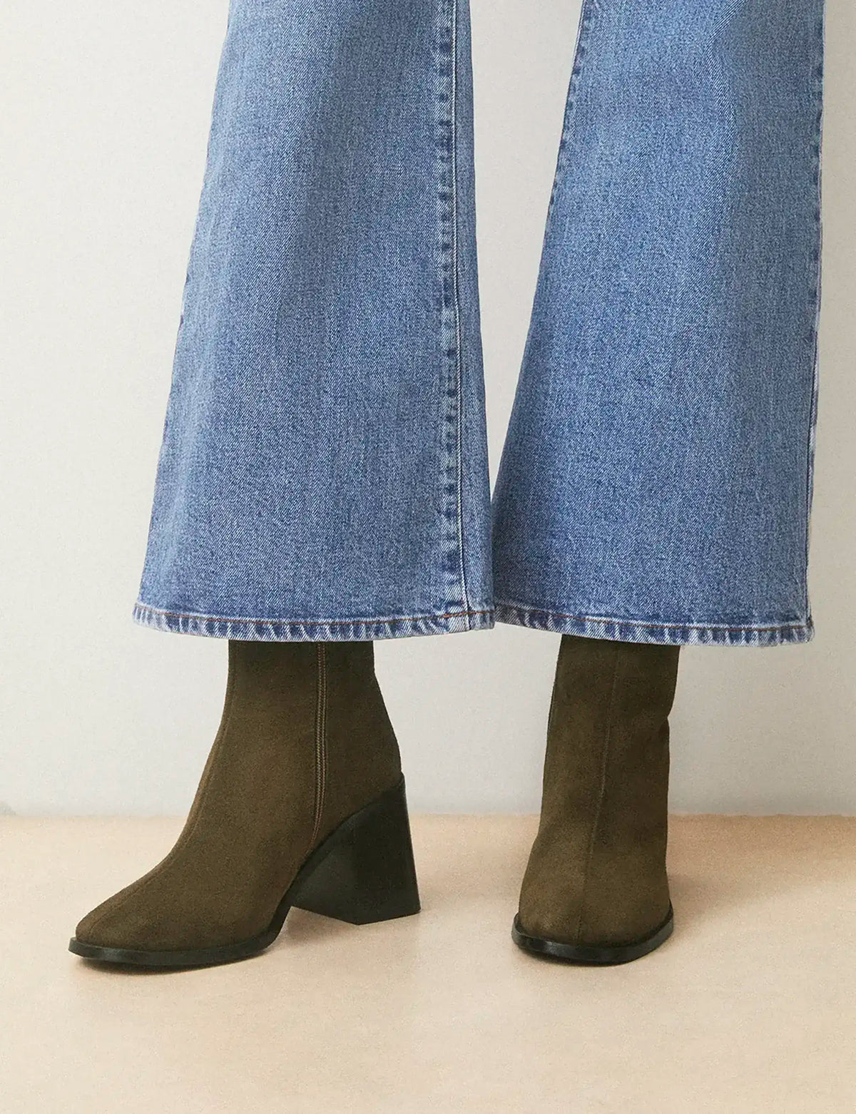 Bottines À Talons Suède Kaki - Numéro 707 - Rivecour
