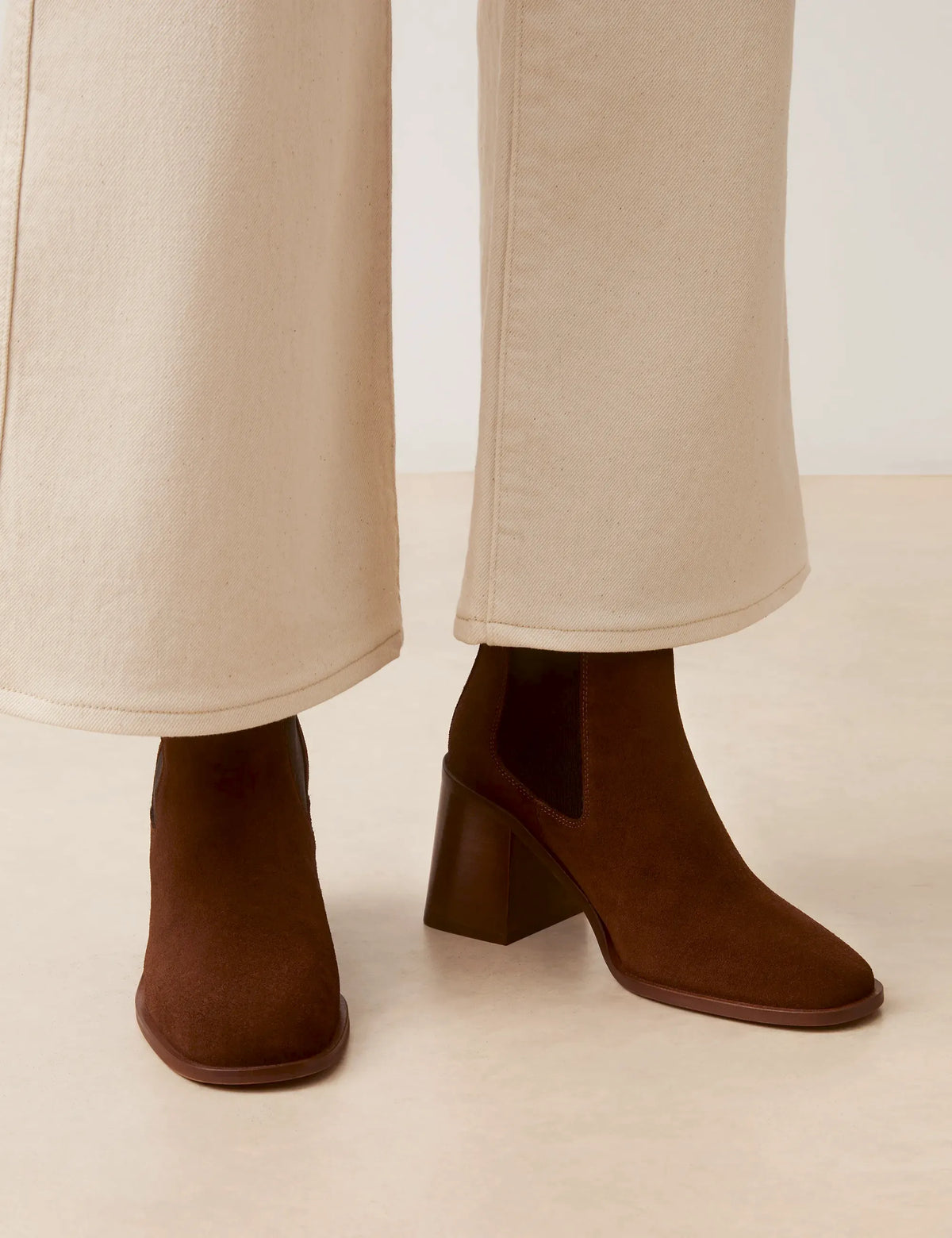 Bottines À Talons Suède Noisette - Numéro 708 - Rivecour