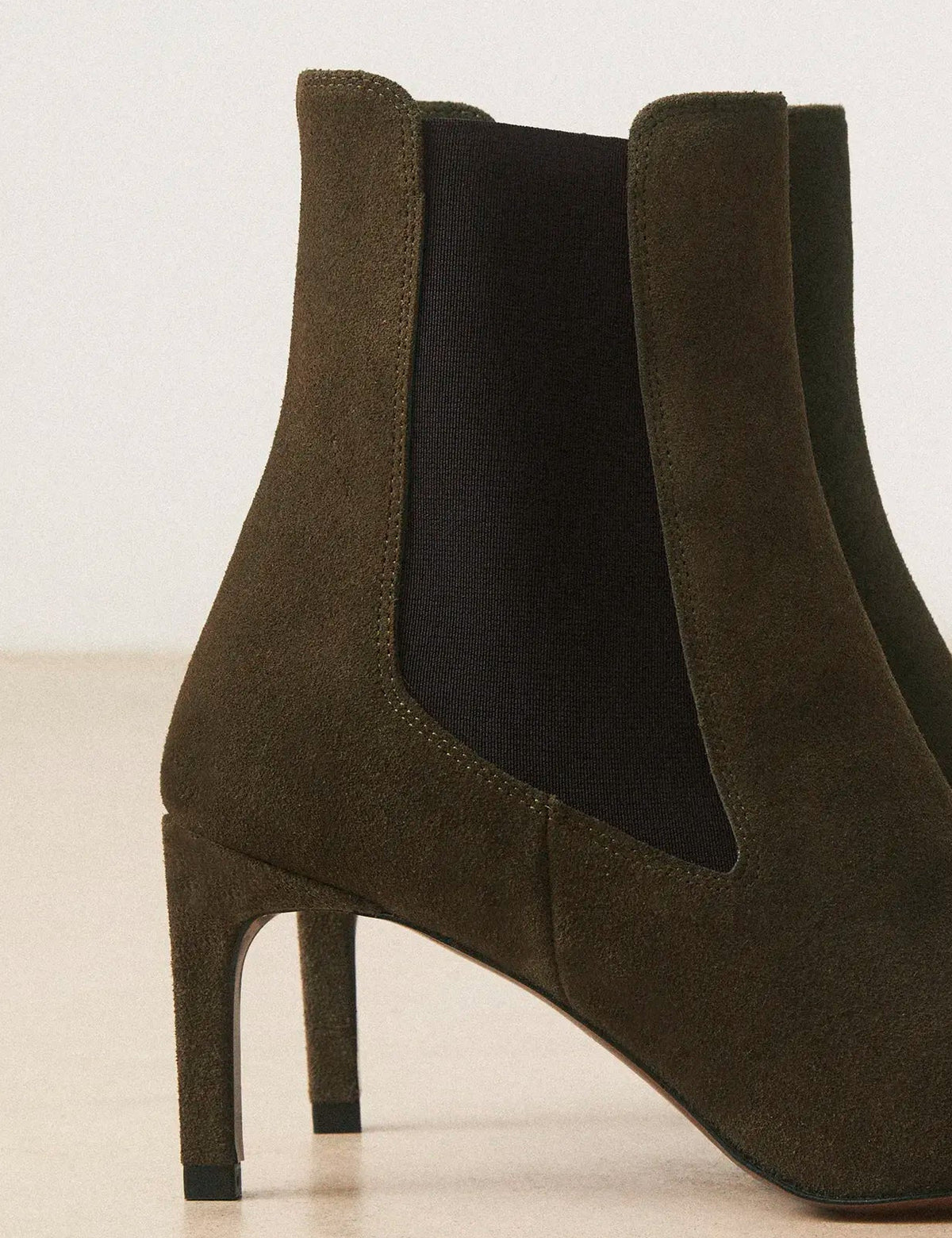 Bottines À Talons Suède Kaki - Numéro 711 - Rivecour