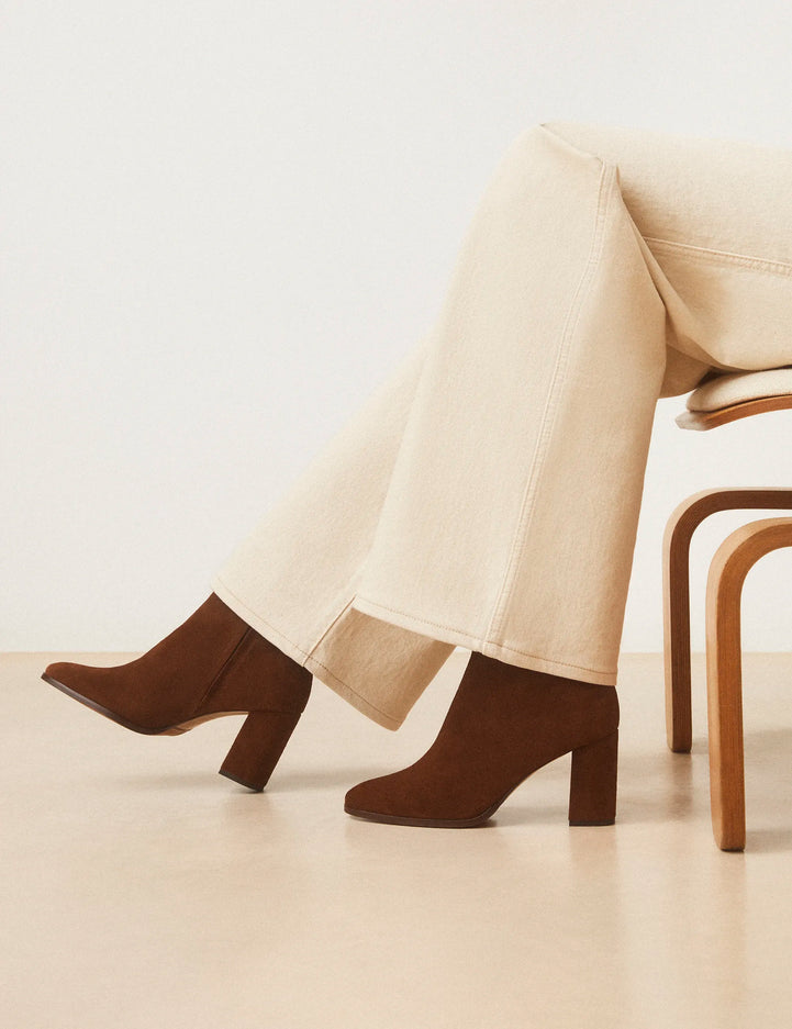 Bottines À Talons Suède Noisette - Numéro 822 - Rivecour
