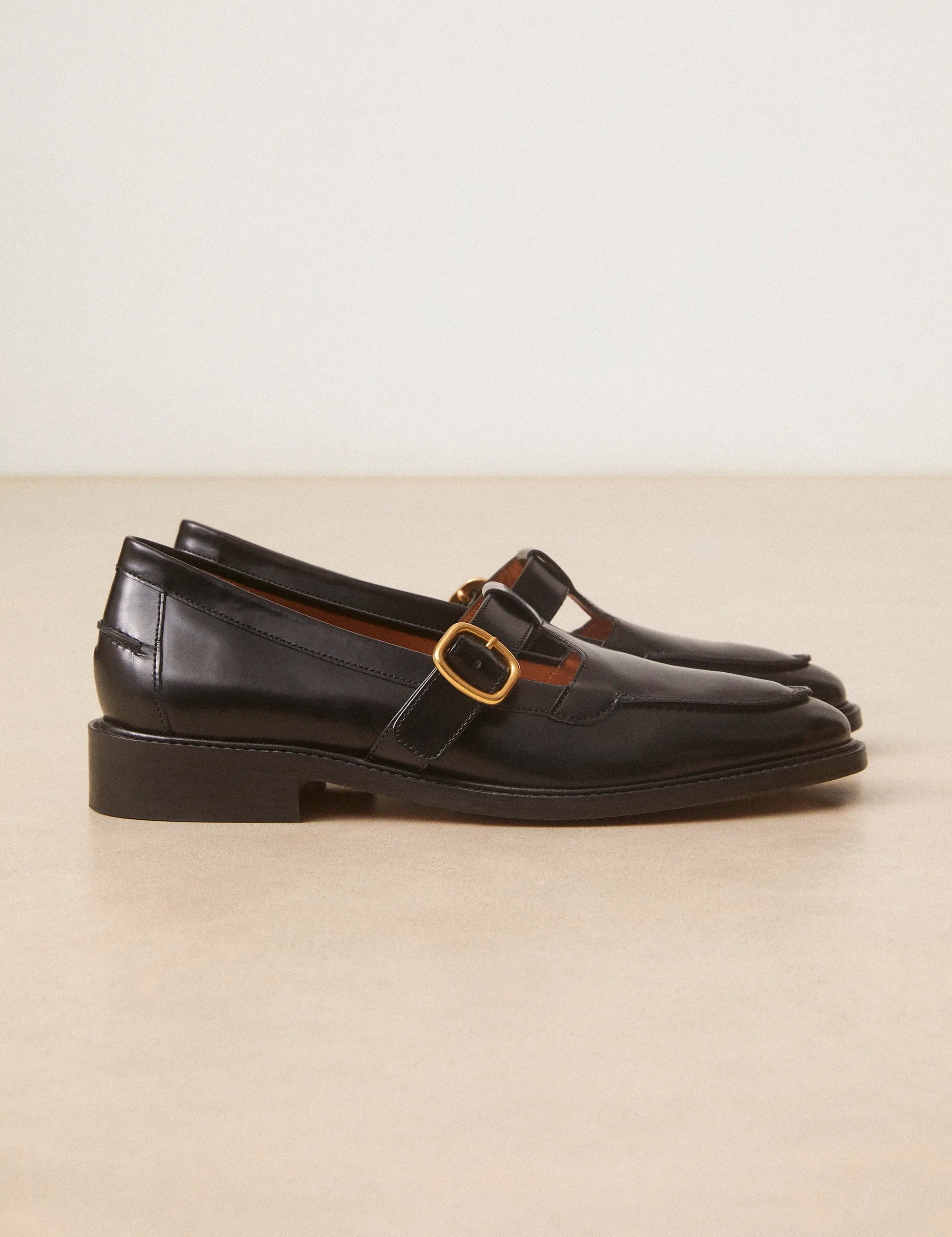 Mocassins Cuir Poli Noir - Numéro 84 - Rivecour