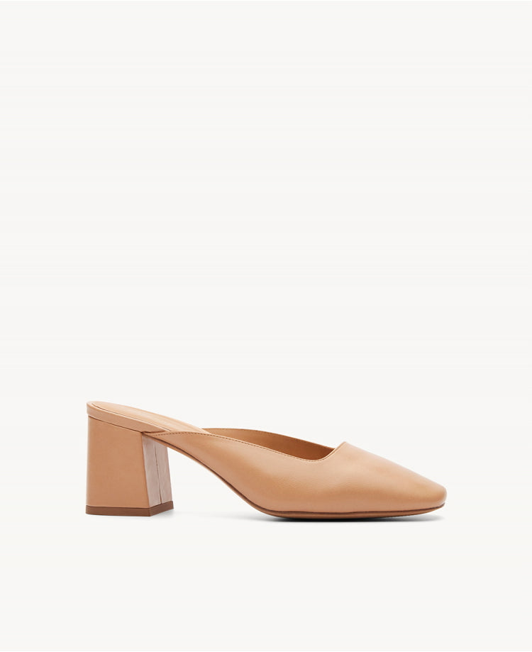 Mules n°604 Camel